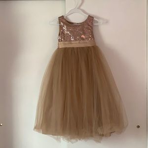 Flower girl dress, size 6.